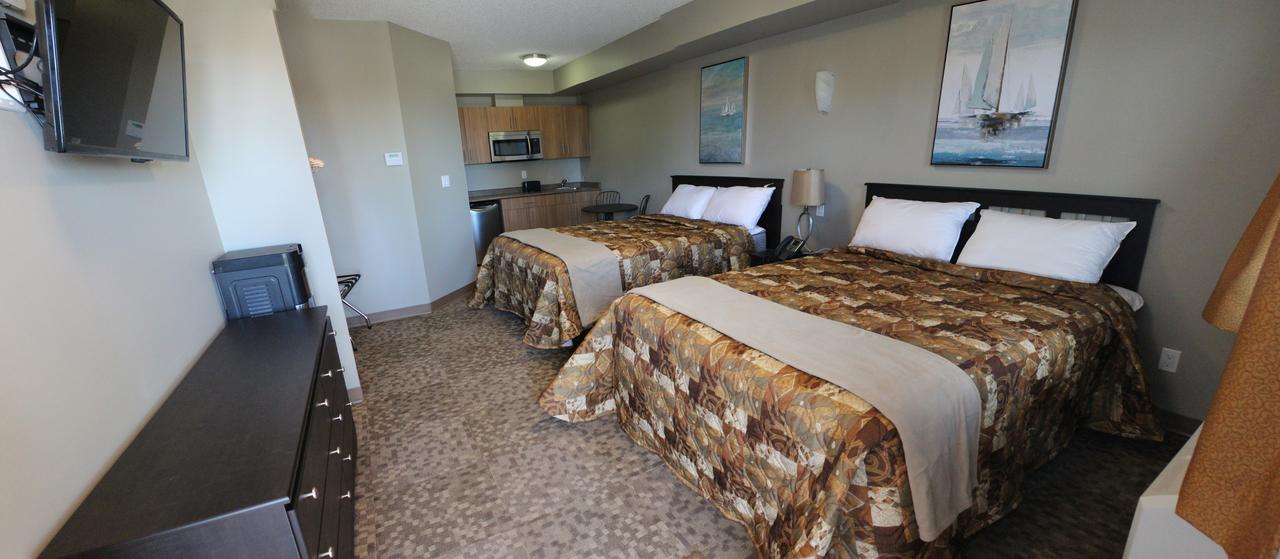 Alberta Beach Inn And Suites Екстер'єр фото